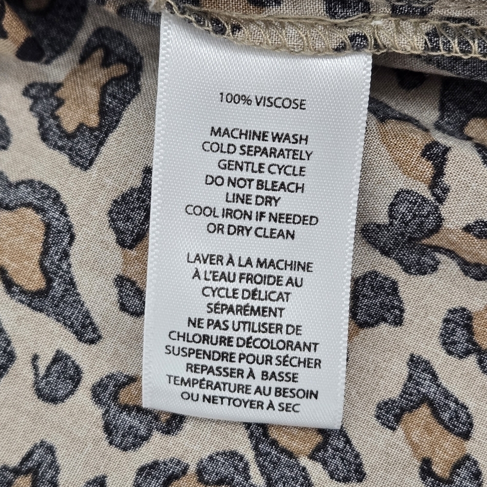 Beach lunch lounge Leopard Print Women's Lounge Shirt - Picture 6 of 8